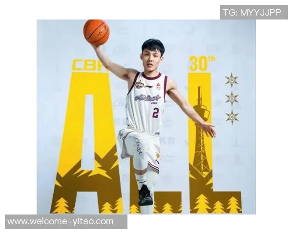 徐杰伤愈复出戴发带热身广东客场挑战浙江期待精彩表现 徐杰伤愈复出戴发带热身广东客场挑战浙江期待精彩表现